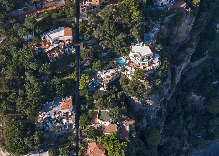 Luxury Villas Positano